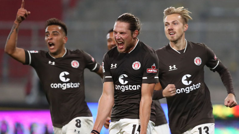 St. Pauli không bỏ cuộc tới giây phút cuối cùng