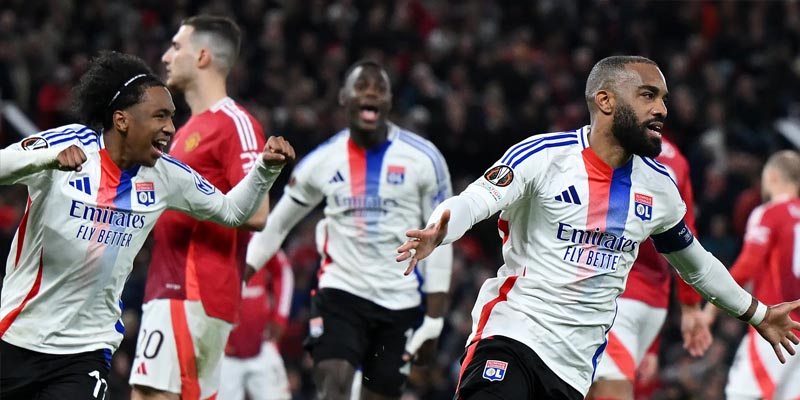 Lyon đã khiến MU phải sống trong giây phút lo lắng Lyon đã khiến MU phải sống trong giây phút lo lắng