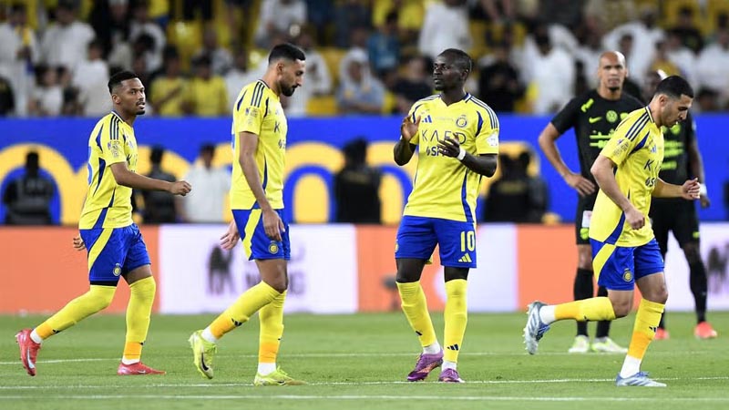 Al Nassr có khởi đầu thuận lợi cùng 2 bàn dẫn trước Al Nassr có khởi đầu thuận lợi cùng 2 bàn dẫn trước