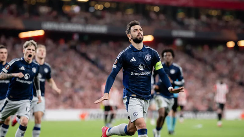 Manchester United quá khác biệt so với mình tại giải quốc nội Manchester United quá khác biệt so với mình tại giải quốc nội