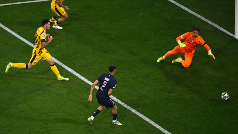 nhan dinh sau tran dau psg vs inter 4 Inter đã không thể đứng dậy khi nhận 2 bàn thua quá sớm